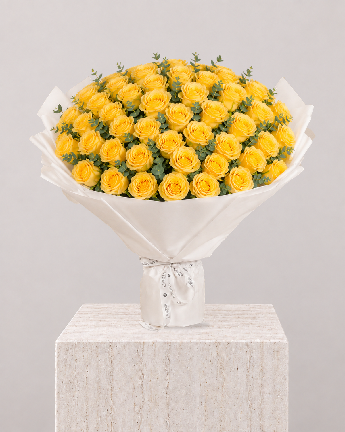 50 Yellow Roses Bouquet - La Rozen Luxury Flowers Dubai