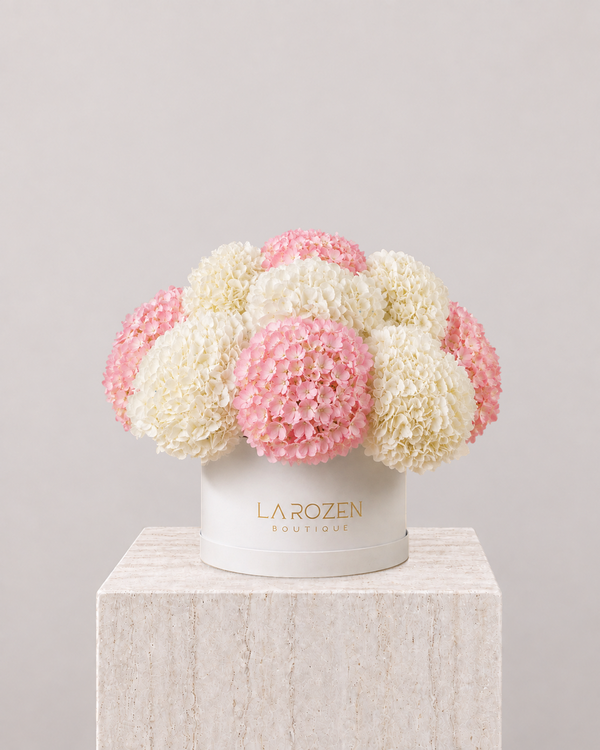 Pink & White Hydrangea Hat Box - La Rozen Luxury Flowers Dubai