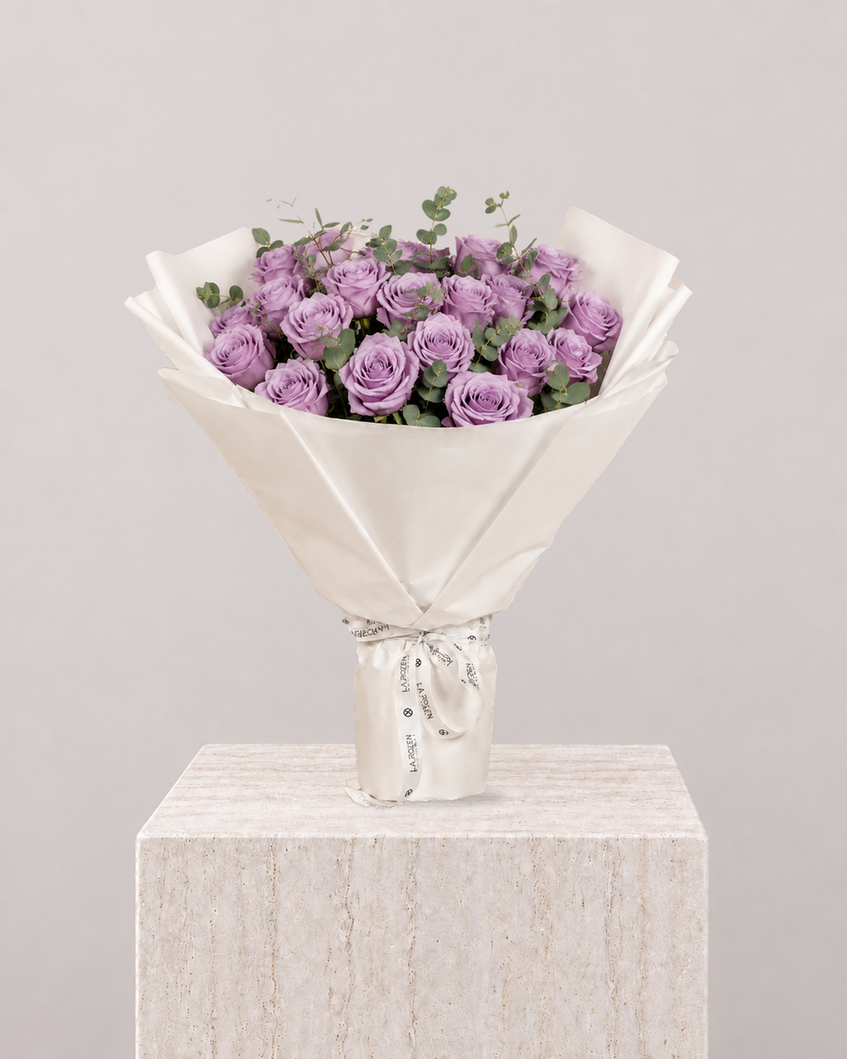 Purple Rose Bouquet - La Rozen Luxury Flowers Dubai