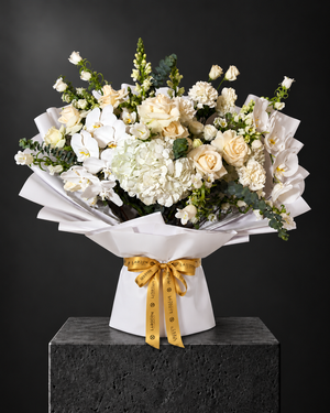 The Purity of White - La Rozen Luxury Flowers Dubai