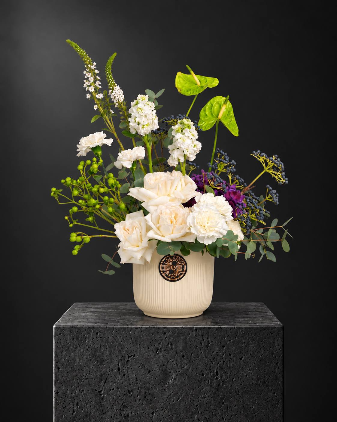 The Grace of Ivory - La Rozen Luxury Flowers Dubai