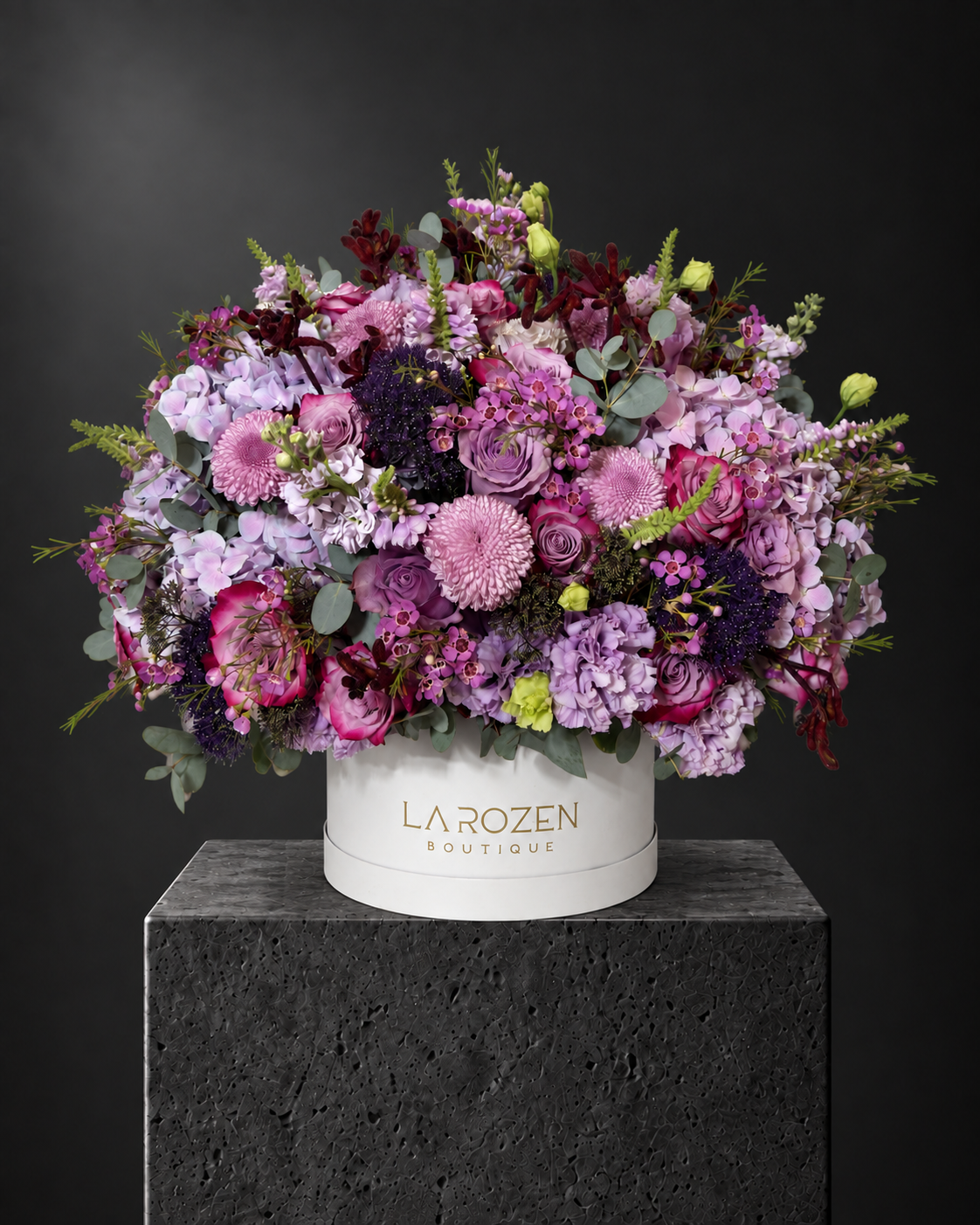 The Velvet of Amethyst - La Rozen Luxury Flowers Dubai