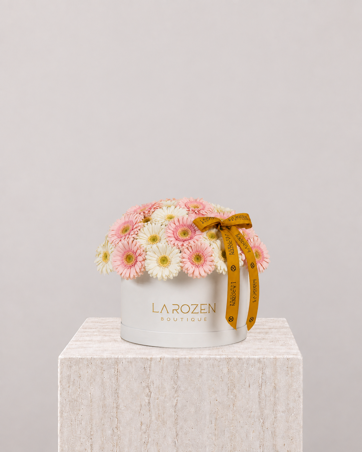 White & Pink Gerbera Hat Box - La Rozen Luxury Flowers Dubai